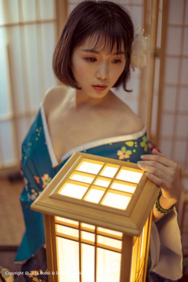 女性无裆连体内衣